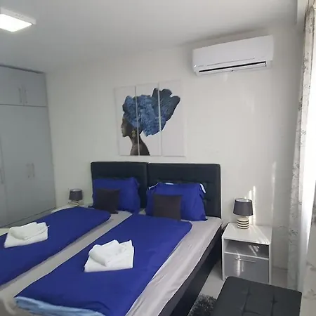 Stan 111 Apartamento *